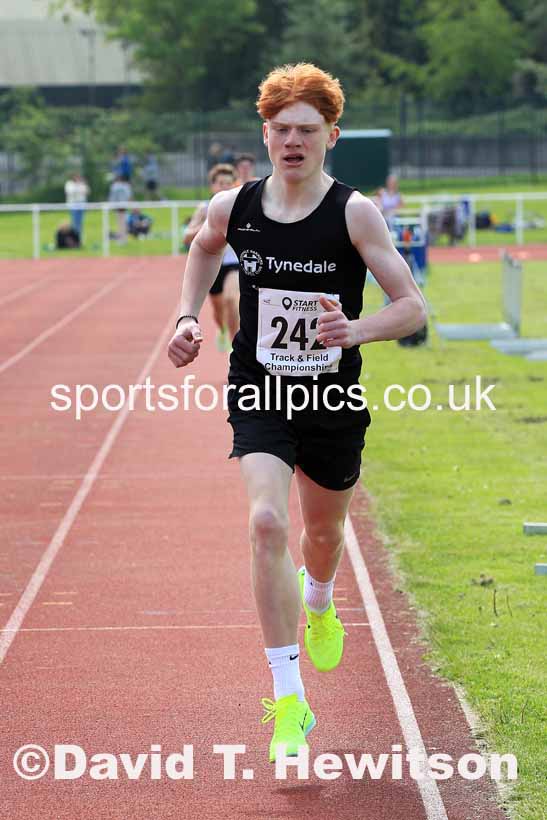 Boys Under-15s 800 metres, 2023 North Eastern Track and Field Champs., Middlesbrough Sports Village, Middlesbrough. Photo: David T. Hewitson/Sports for All Pics